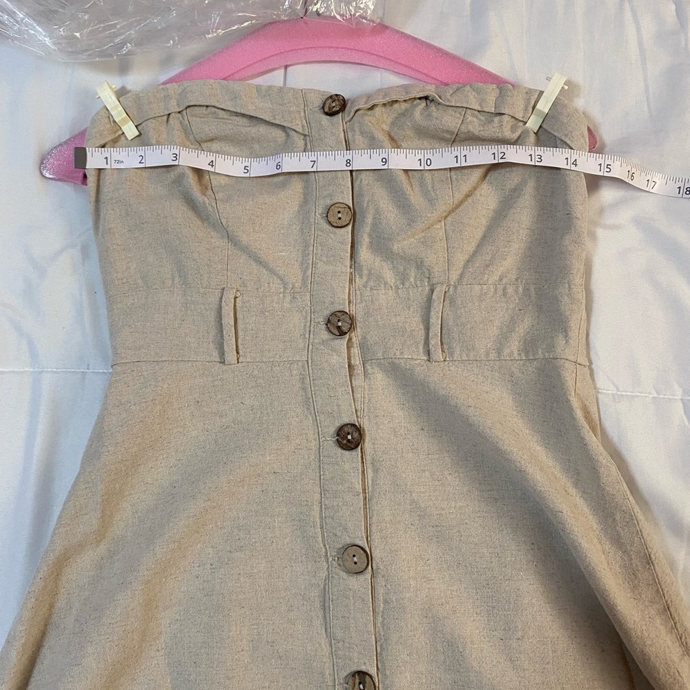 Charlotte Russe Linen, Strapless Mini Dress with wood-like buttons. Size Medium - Picture 7 of 8